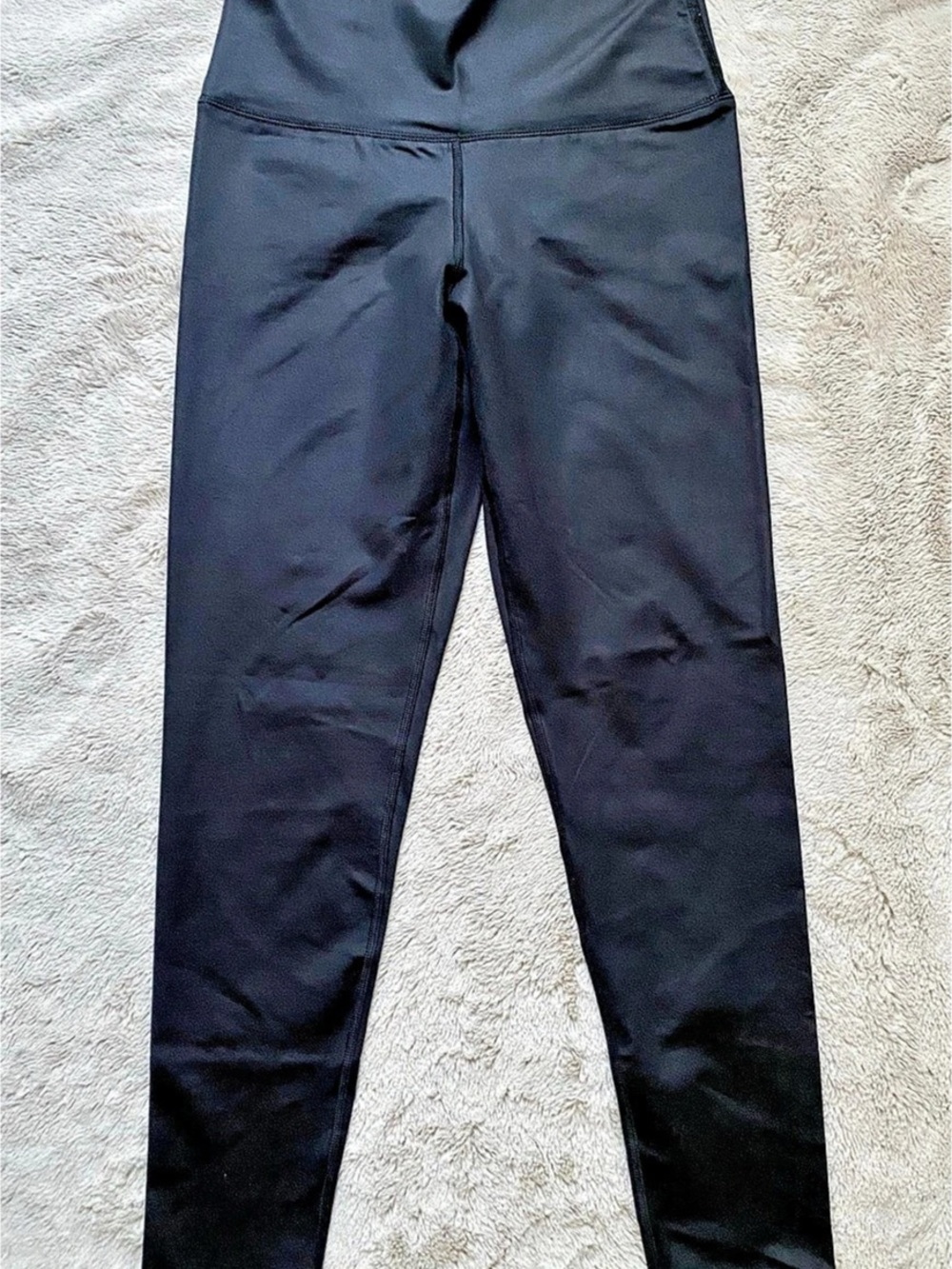 Aerie Chill. Play. Move. High-Waisted Legging Black MED SHORT